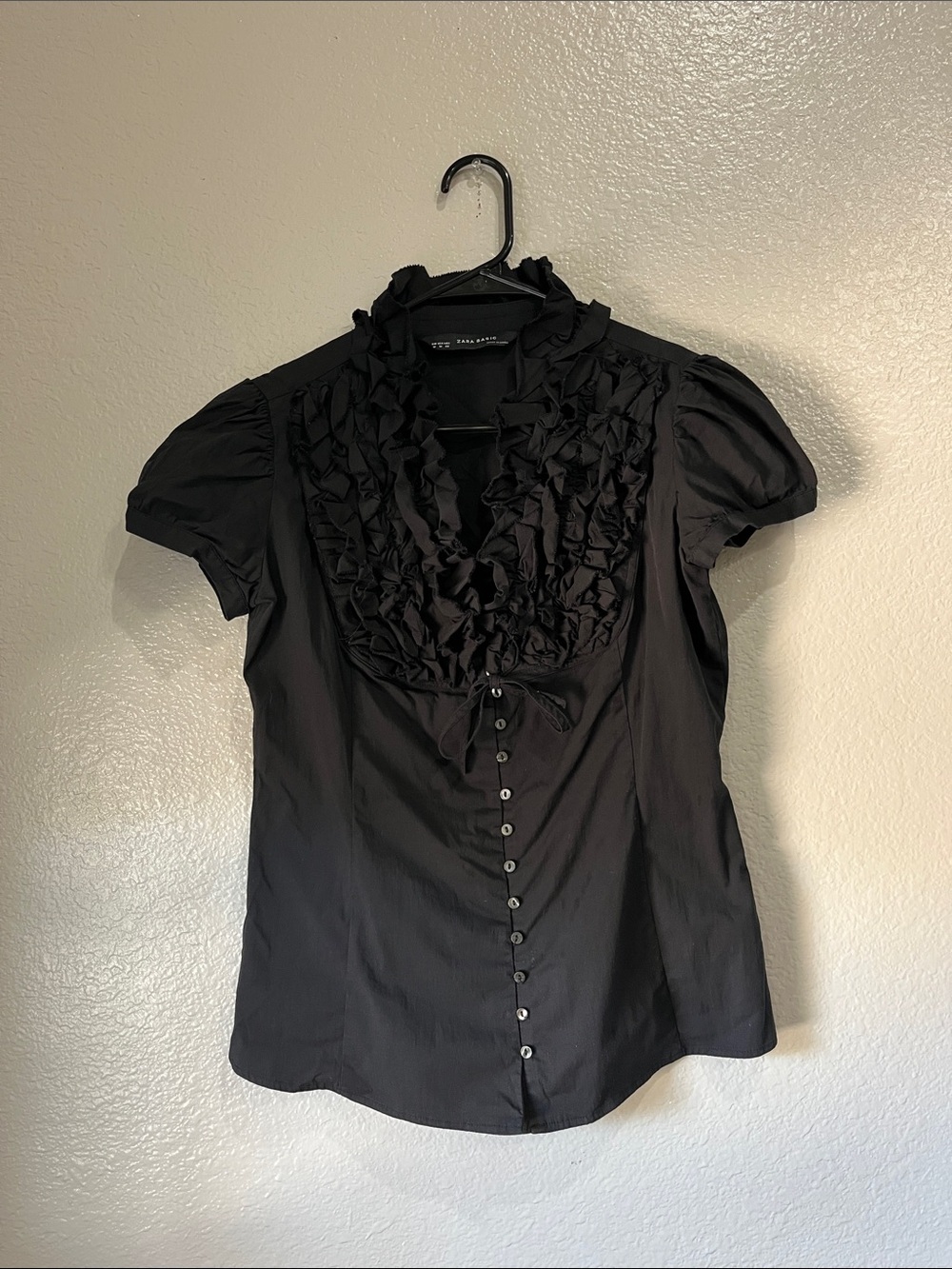 Zara Black Ruffle Bib Button Down Short Sleeve Blouse Sz M Cotton Blend Office